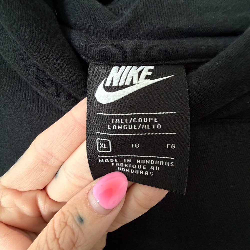 Nike Hoodie Men’s TALL Black Pullover with White Swoosh Logo Size XL - Picture 3 of 5